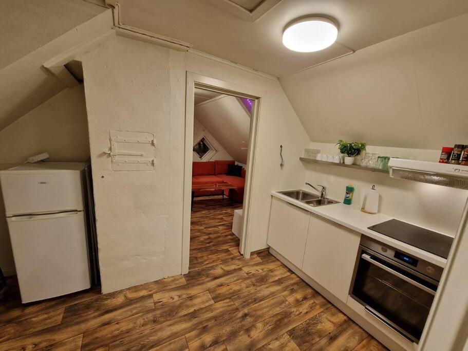Smaller Apartment Next To Bridge Tromsø Exteriör bild